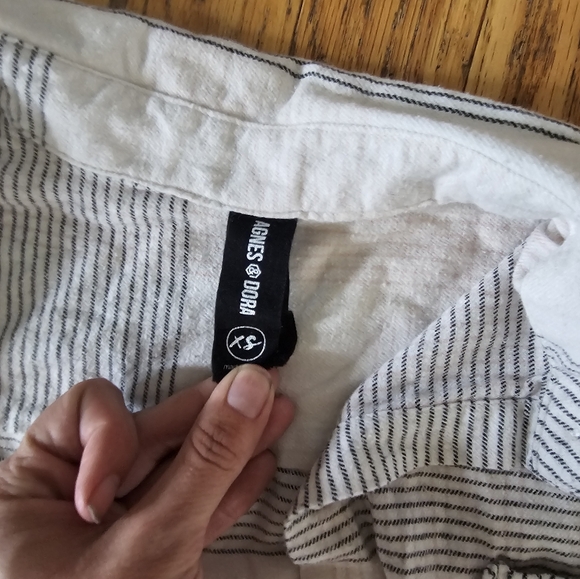 Xs button up shirt - Picture 5 of 5